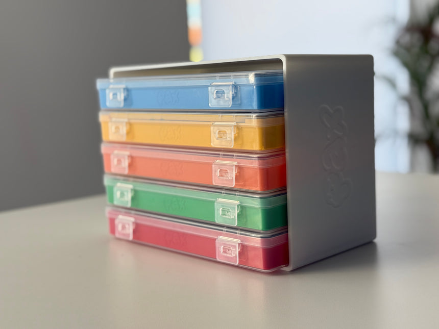 Pax Ultimate Case in white, full
